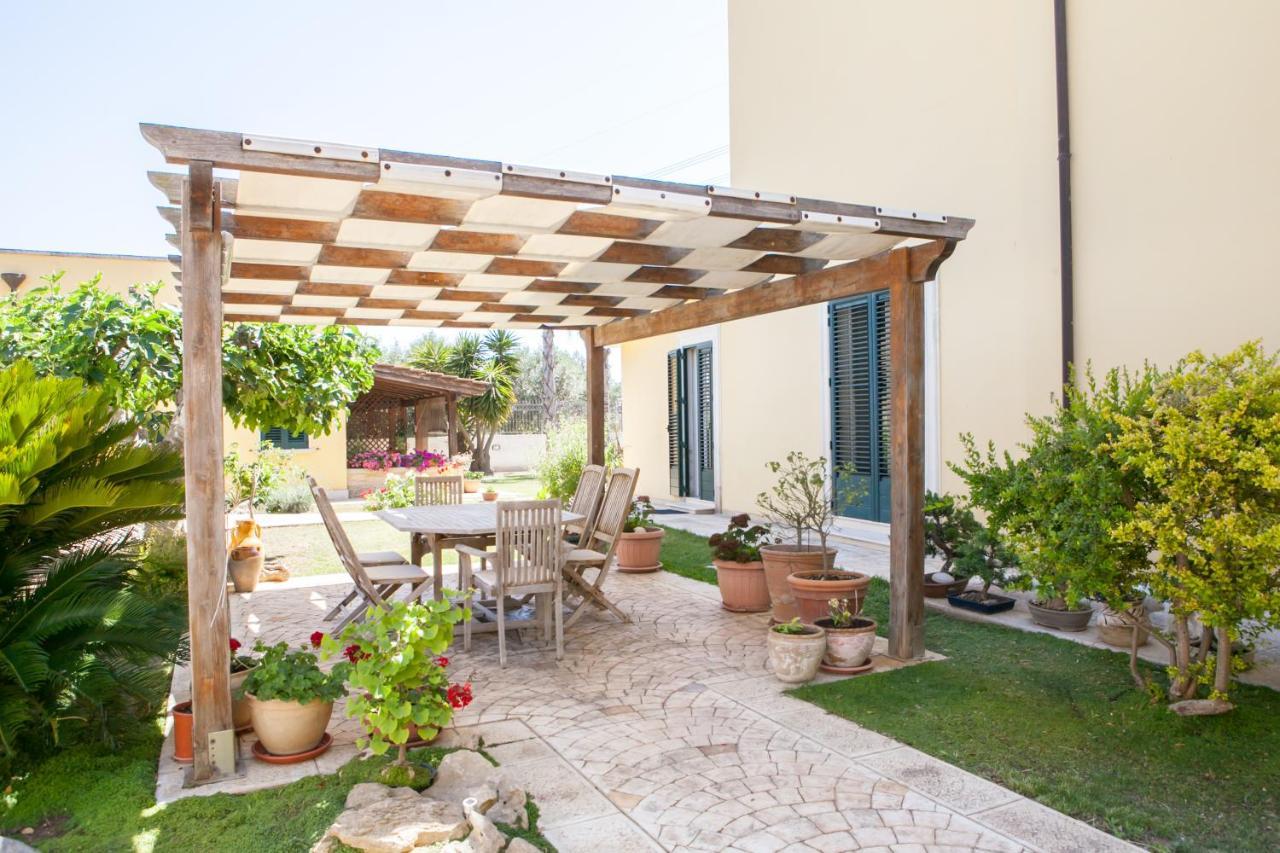 ساليس سالينتينو B&B I Tre Ulivi المظهر الخارجي الصورة