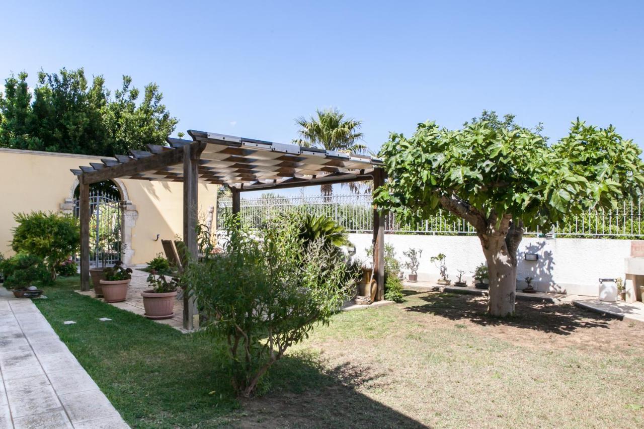 ساليس سالينتينو B&B I Tre Ulivi المظهر الخارجي الصورة