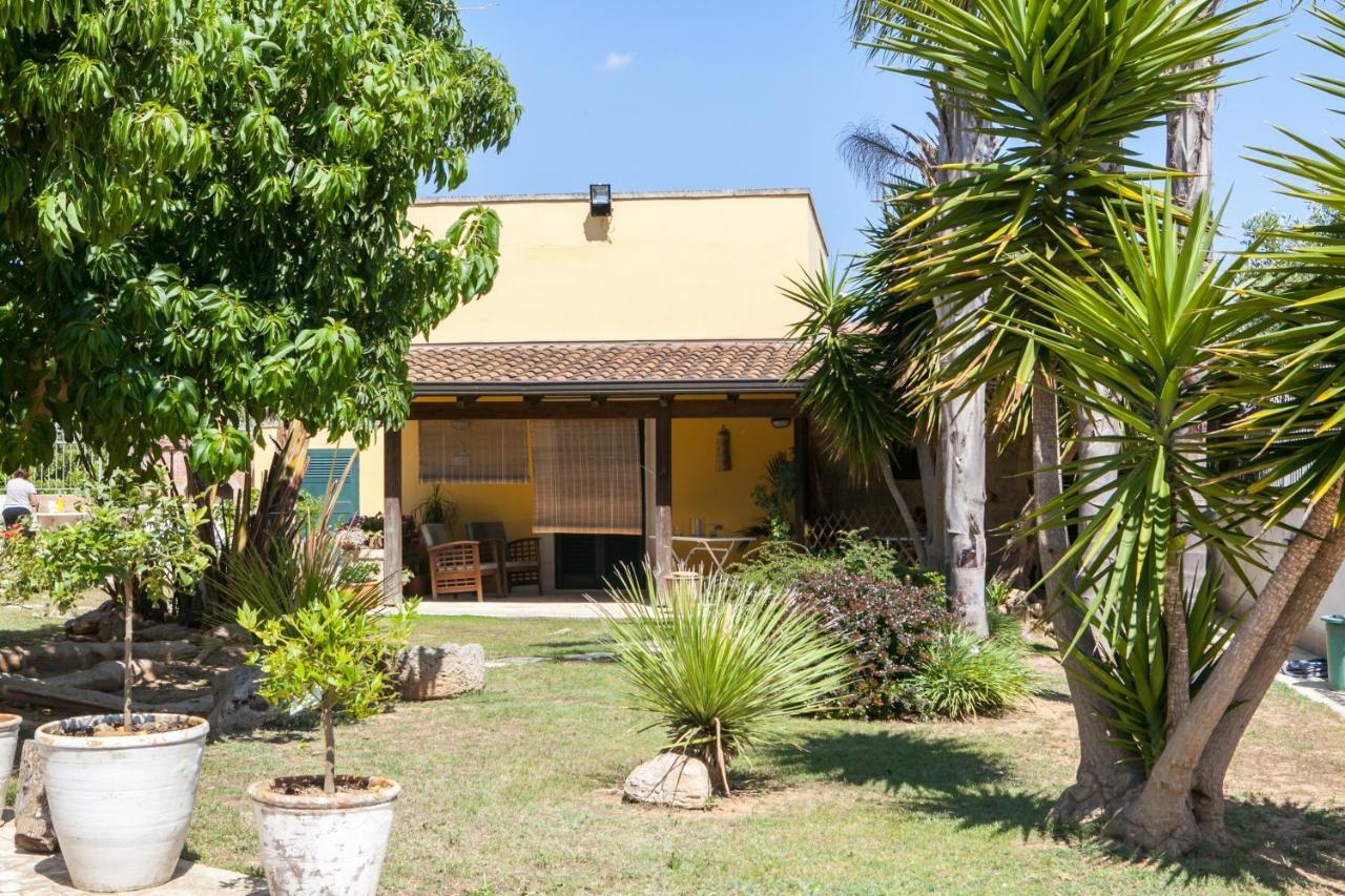 ساليس سالينتينو B&B I Tre Ulivi المظهر الخارجي الصورة
