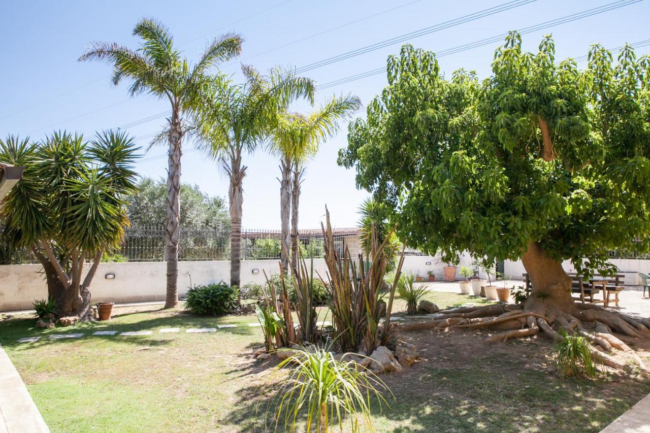 ساليس سالينتينو B&B I Tre Ulivi المظهر الخارجي الصورة