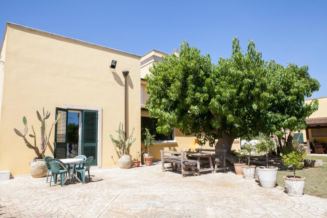 ساليس سالينتينو B&B I Tre Ulivi المظهر الخارجي الصورة